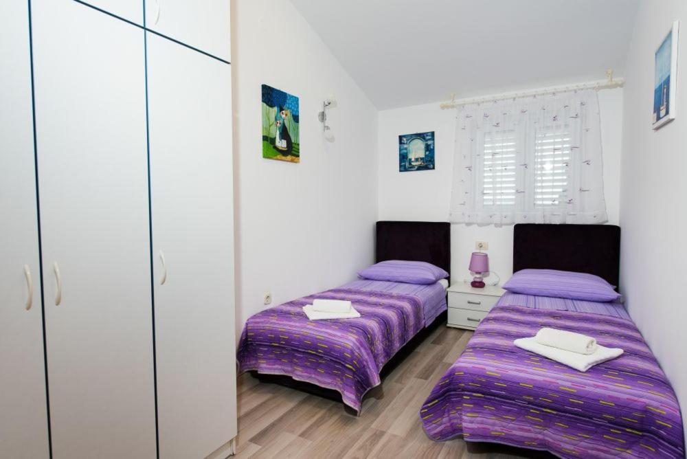 Apartments Care Donji Okrug  Esterno foto