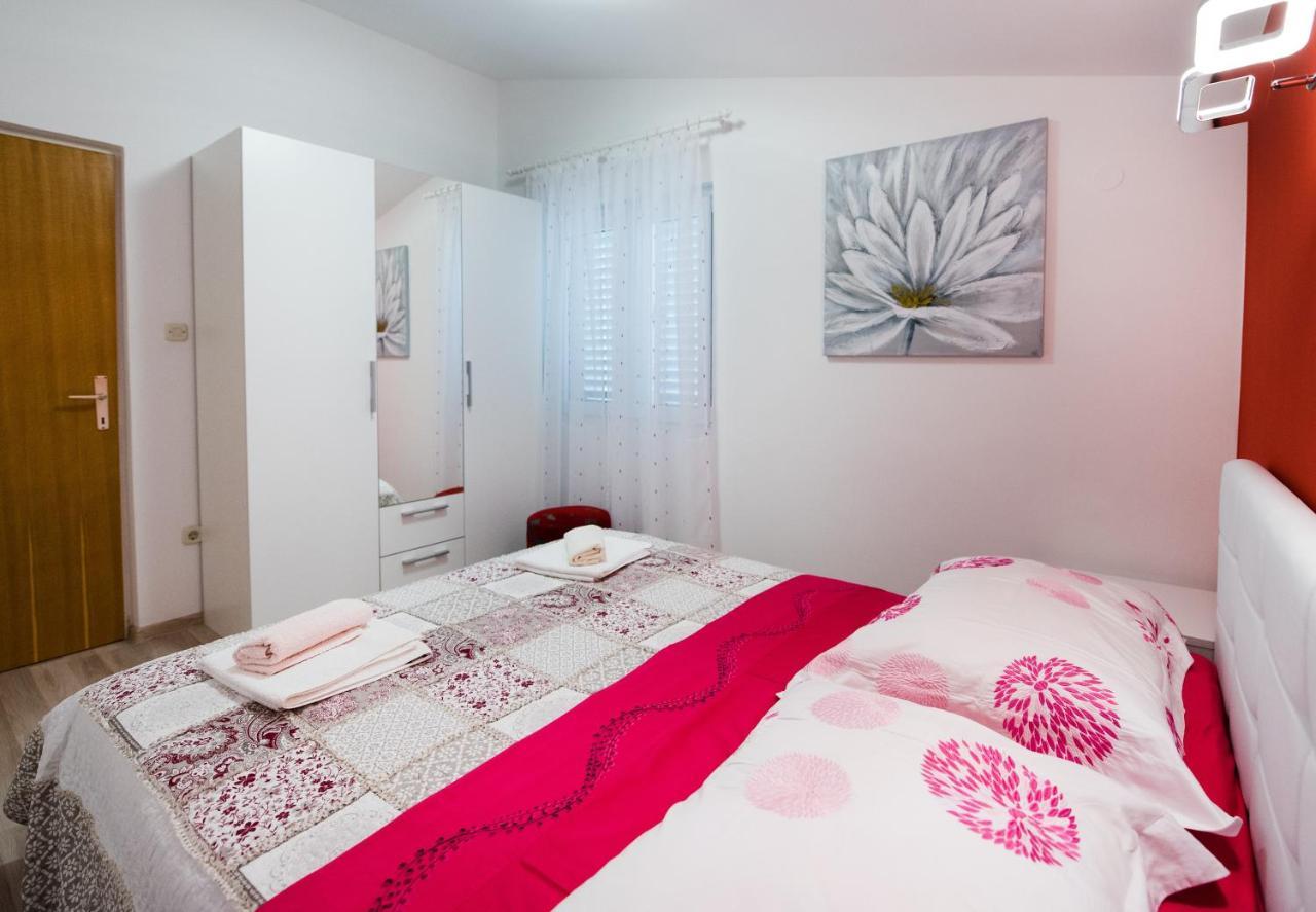 Apartments Care Donji Okrug  Esterno foto
