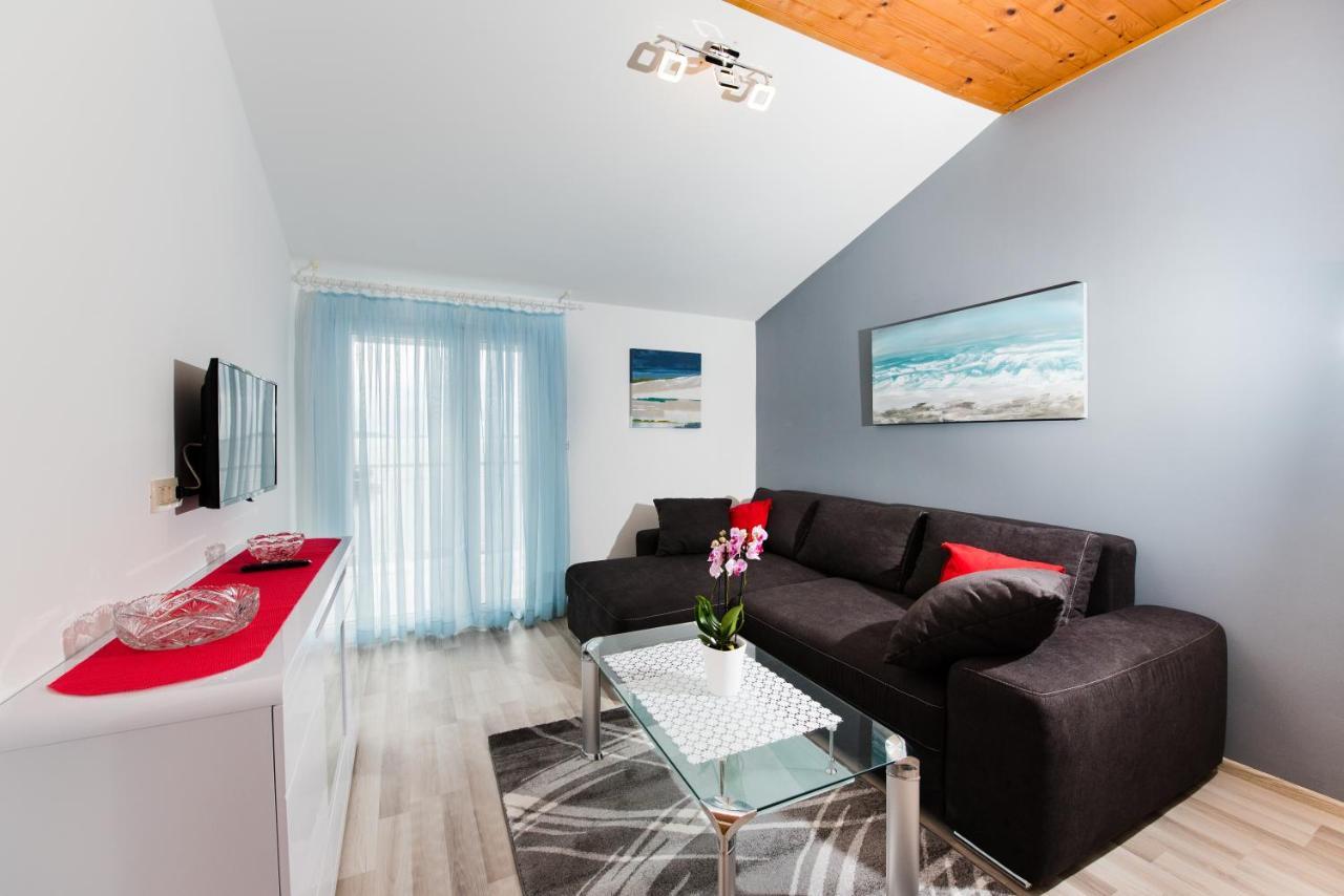 Apartments Care Donji Okrug  Esterno foto